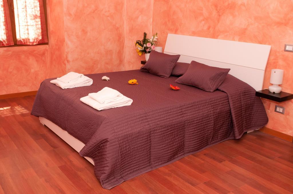 Lucky Domus Esquilino Apartment Rome Room photo