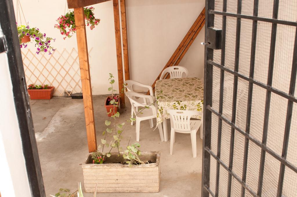 Lucky Domus Esquilino Apartment Rome Room photo