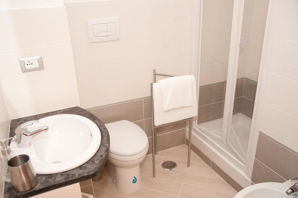 Lucky Domus Esquilino Apartment Rome Room photo