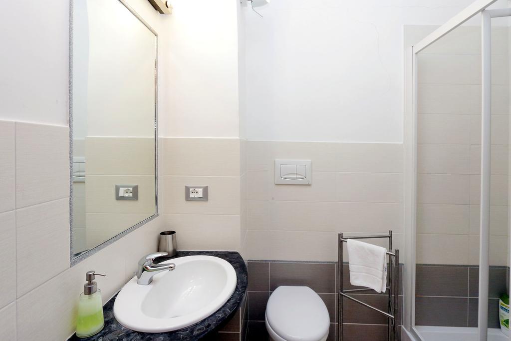 Lucky Domus Esquilino Apartment Rome Room photo