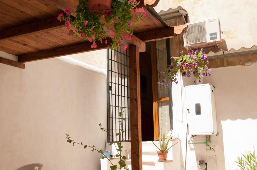 Lucky Domus Esquilino Apartment Rome Room photo