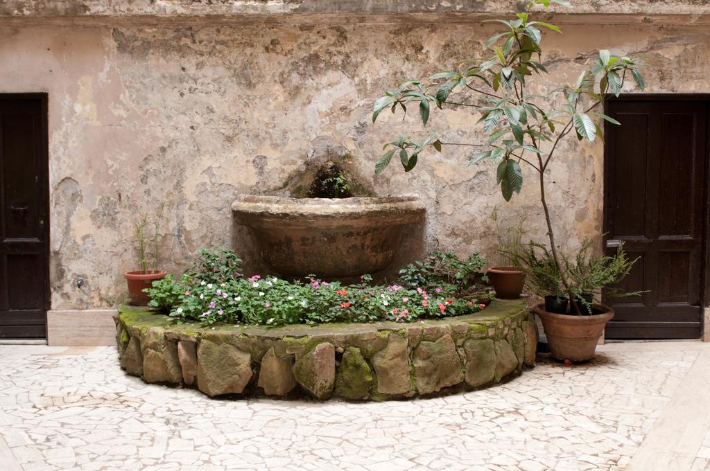 Lucky Domus Esquilino Apartment Rome Room photo
